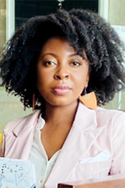 Portrait of Carmen Maria Pereira.