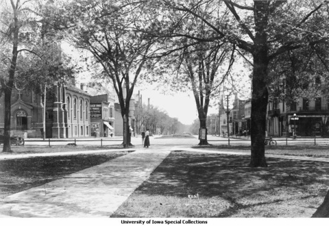 Black and white vintage photo of the Pentacrest central walk