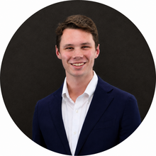 Head shot of Michael Murin