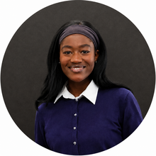 Head shot of Richelle Frenteng