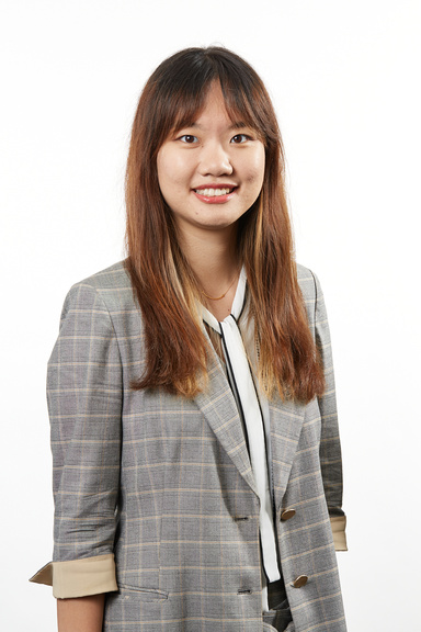 portrait of Yiduo Shao