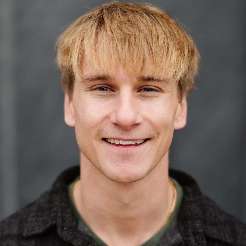 Headshot of Tyler Kuecker